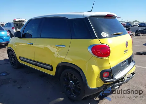 2015 Fiat 500L Urbana Trekking z USA, uszkodzony, nr VIN ZFBCFADH8FZ031957